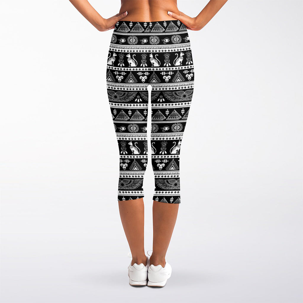 Black And White Egypt Pattern Print Women's Capri Leggings