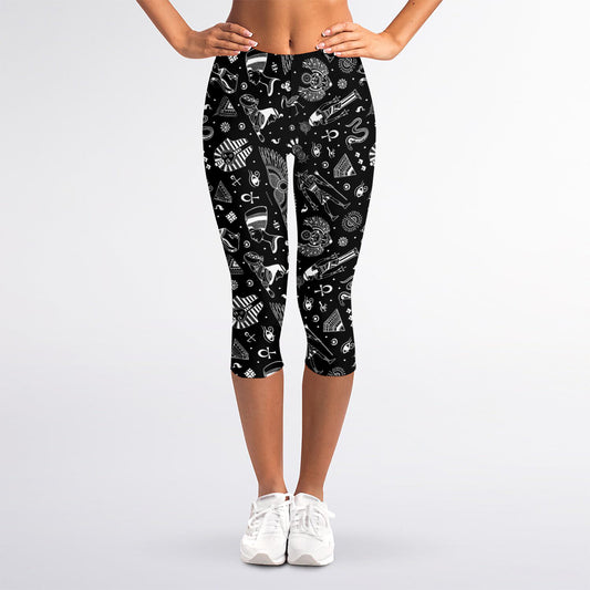 Black And White Egyptian Pattern Print Women's Capri Leggings