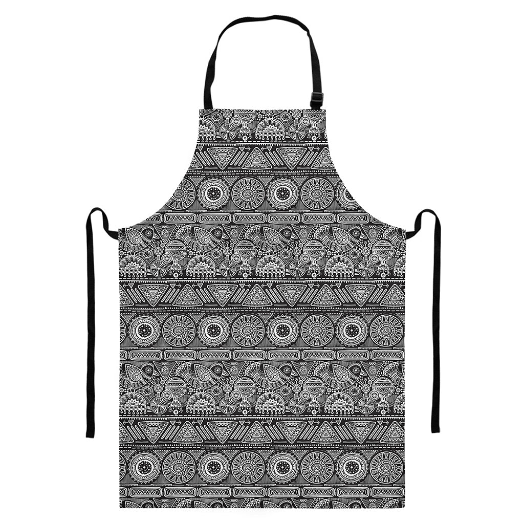 Black And White Ethnic Pattern Print Bib Apron With Pocket