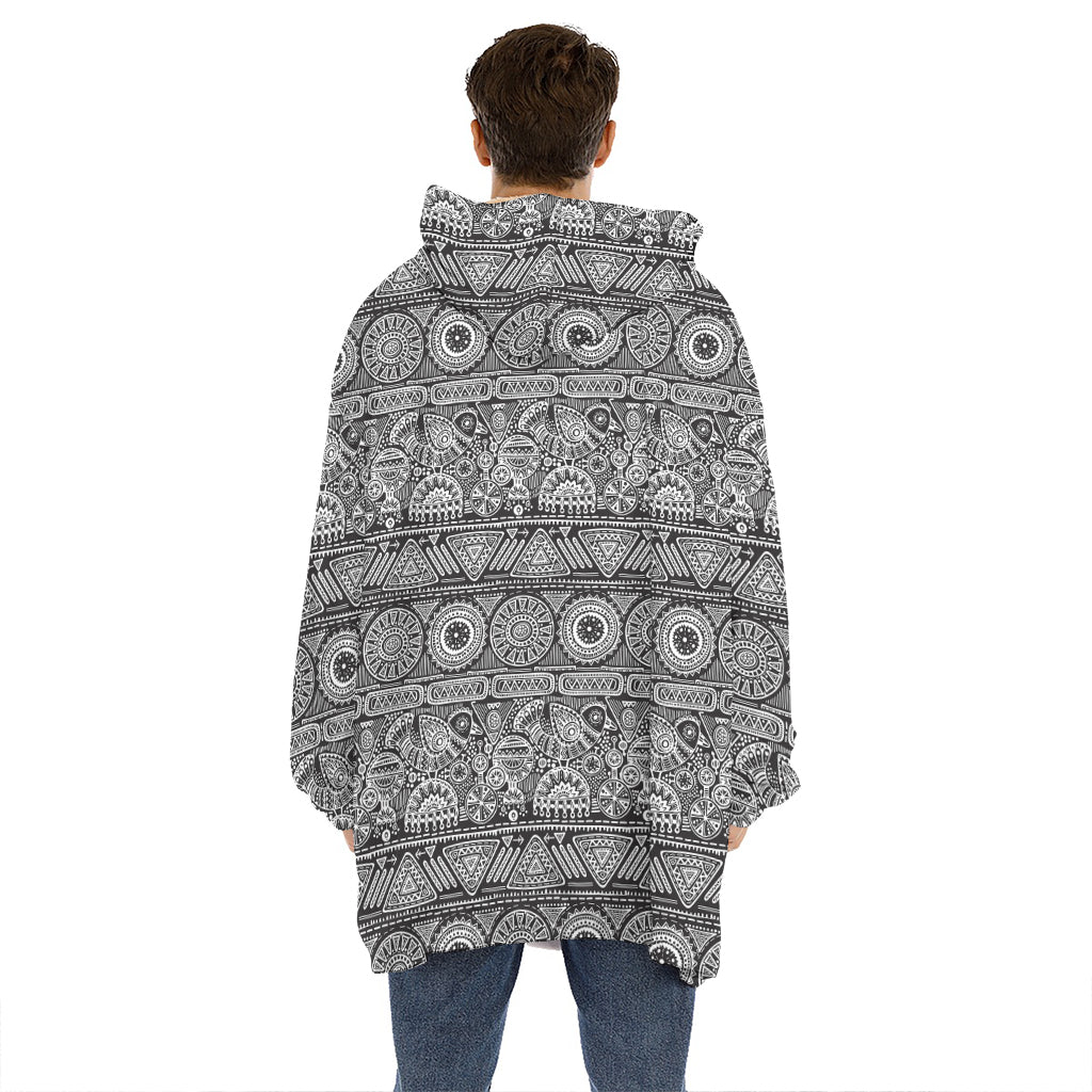 Black And White Ethnic Pattern Print Hoodie Blanket