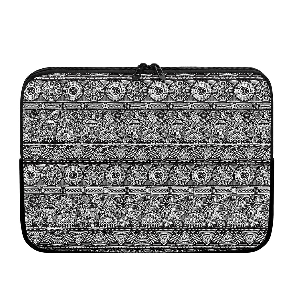 Black And White Ethnic Pattern Print Laptop Sleeve