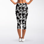 Black And White Eyeball Pattern Print Women's Capri Leggings