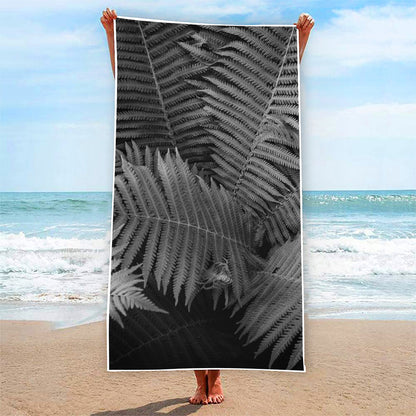 Black And White Fern Leaf Print Beach Towel