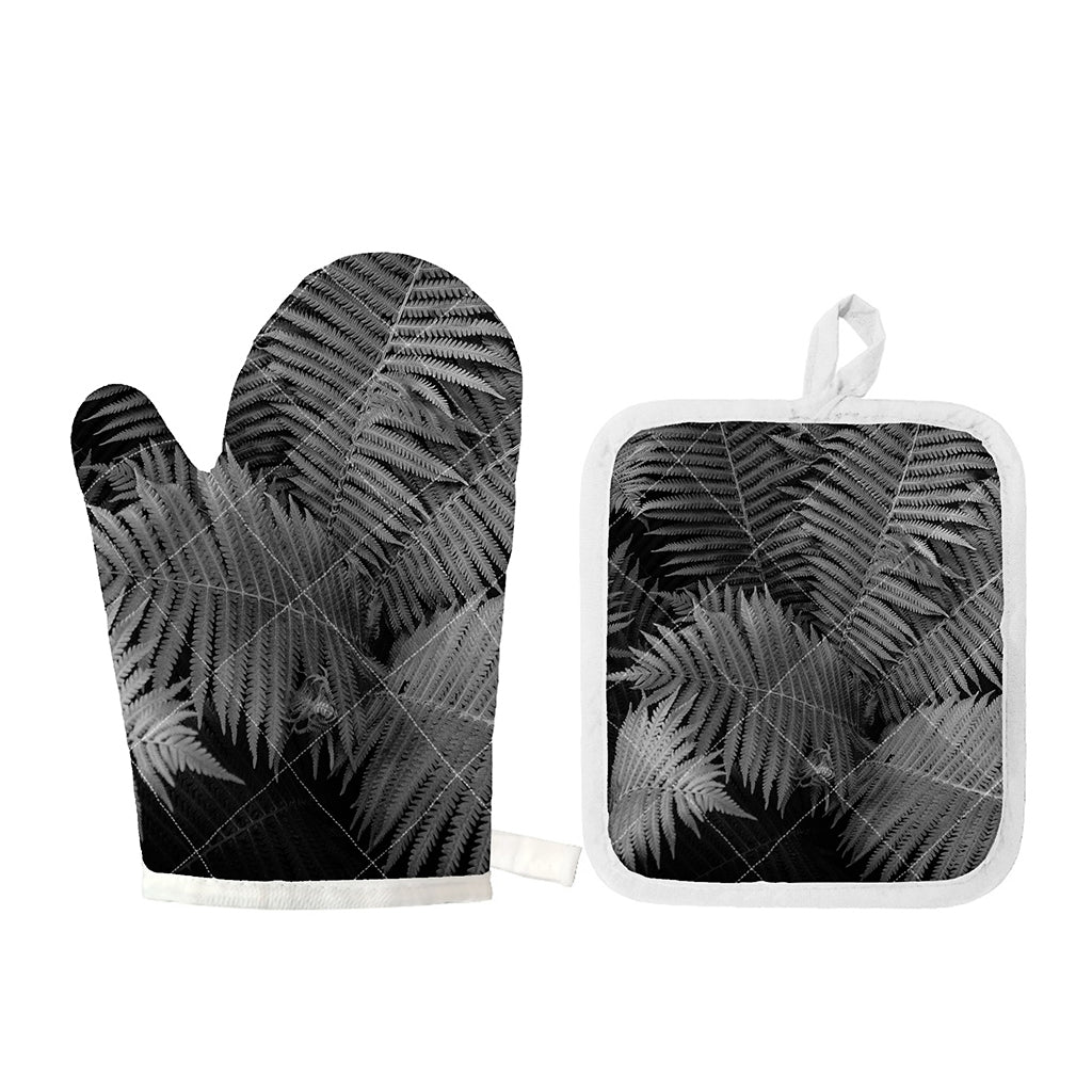 Black And White Fern Leaf Print Oven Mitt And Pot Holder Set