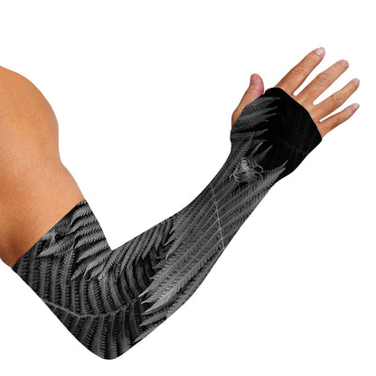 Black And White Fern Leaf Print Sun Protection Arm Sleeves