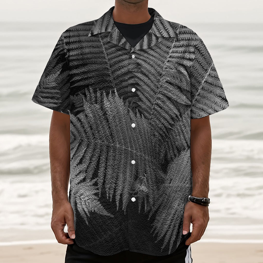 Black And White Fern Leaf Print Textured Short Sleeve Shirt