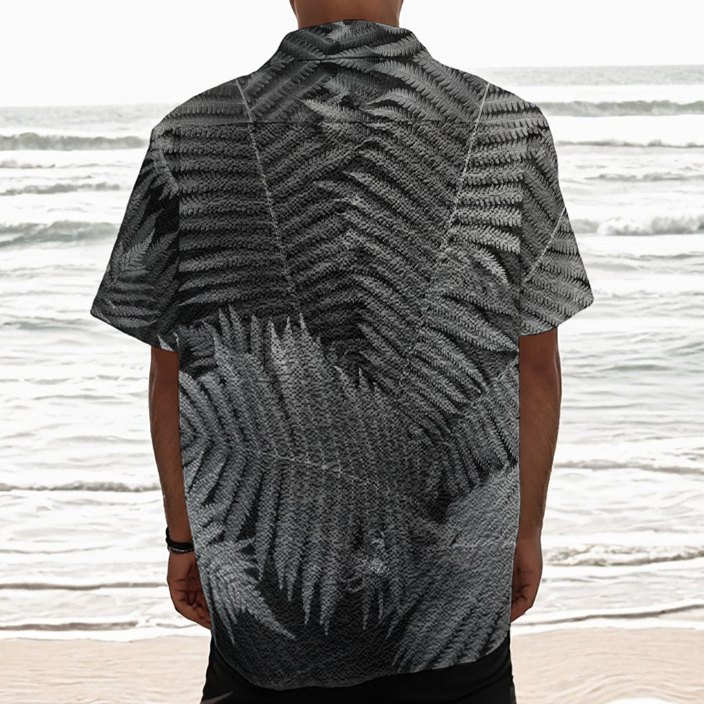 Black And White Fern Leaf Print Textured Short Sleeve Shirt