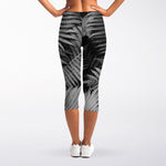 Black And White Fern Leaf Print Women's Capri Leggings