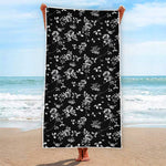 Black And White Flower Print Beach Towel