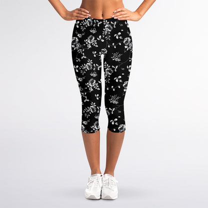 Black And White Flower Print Women's Capri Leggings