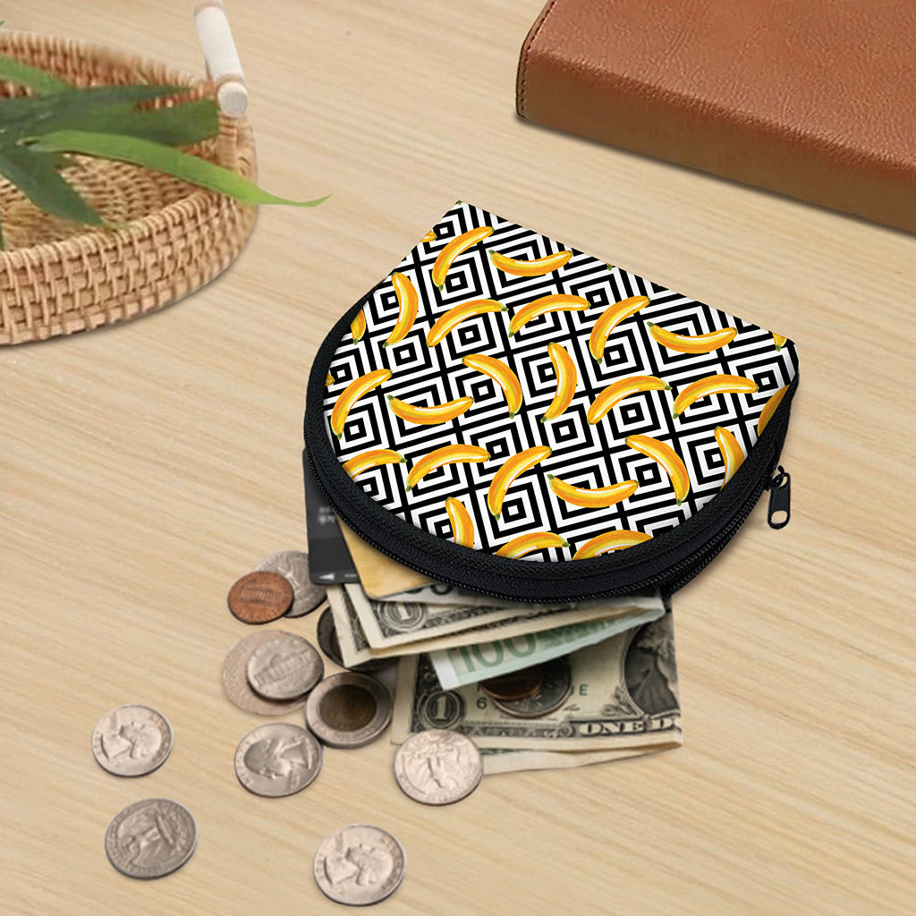 Black And White Geometric Banana Print Coin Purse