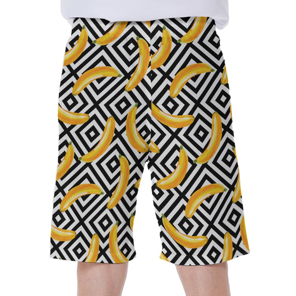 Black And White Geometric Banana Print Men's Beach Shorts