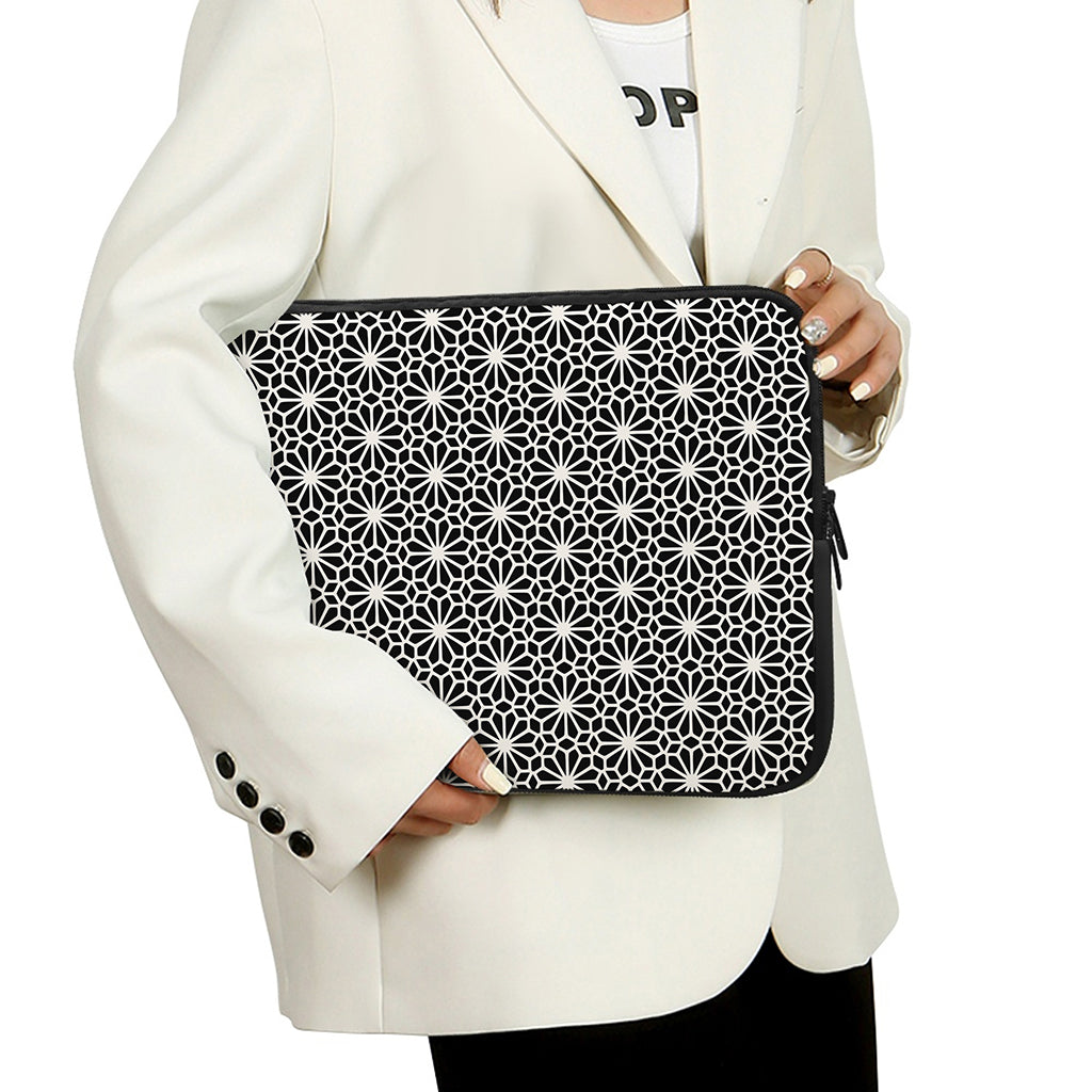 Black And White Geometric Floral Print Laptop Sleeve