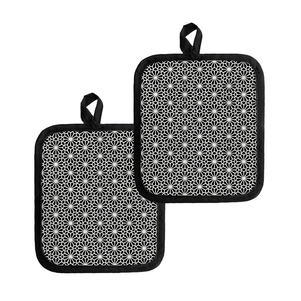 Black And White Geometric Floral Print Pot Holders