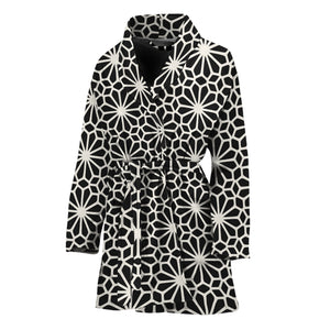 Black And White Geometric Floral Print Women's Bathrobe