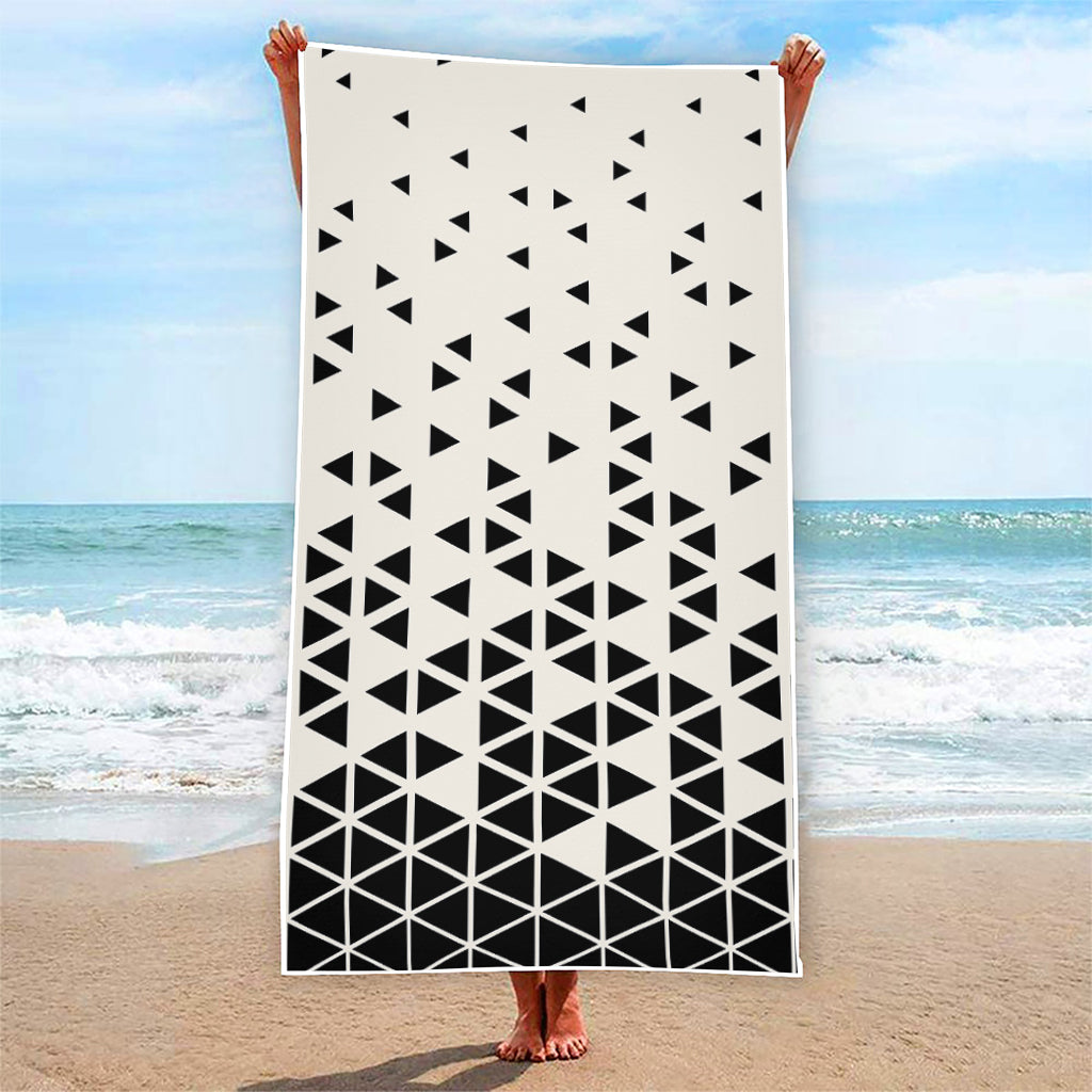 Black And White Geometric Pattern Print Beach Towel