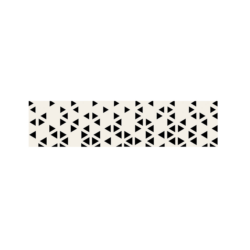 Black And White Geometric Pattern Print Bed Runner