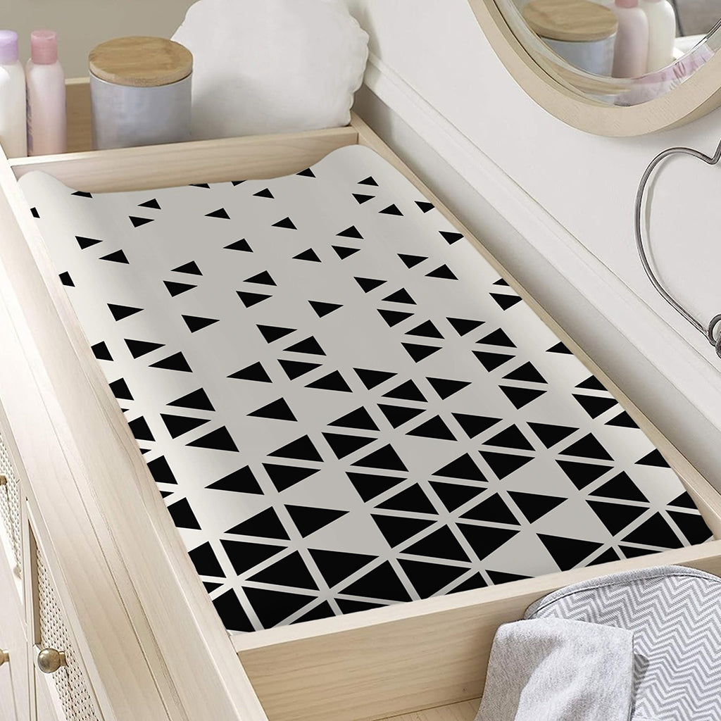 Black And White Geometric Pattern Print Changing Pad Cover