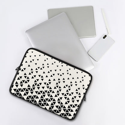 Black And White Geometric Pattern Print Laptop Sleeve
