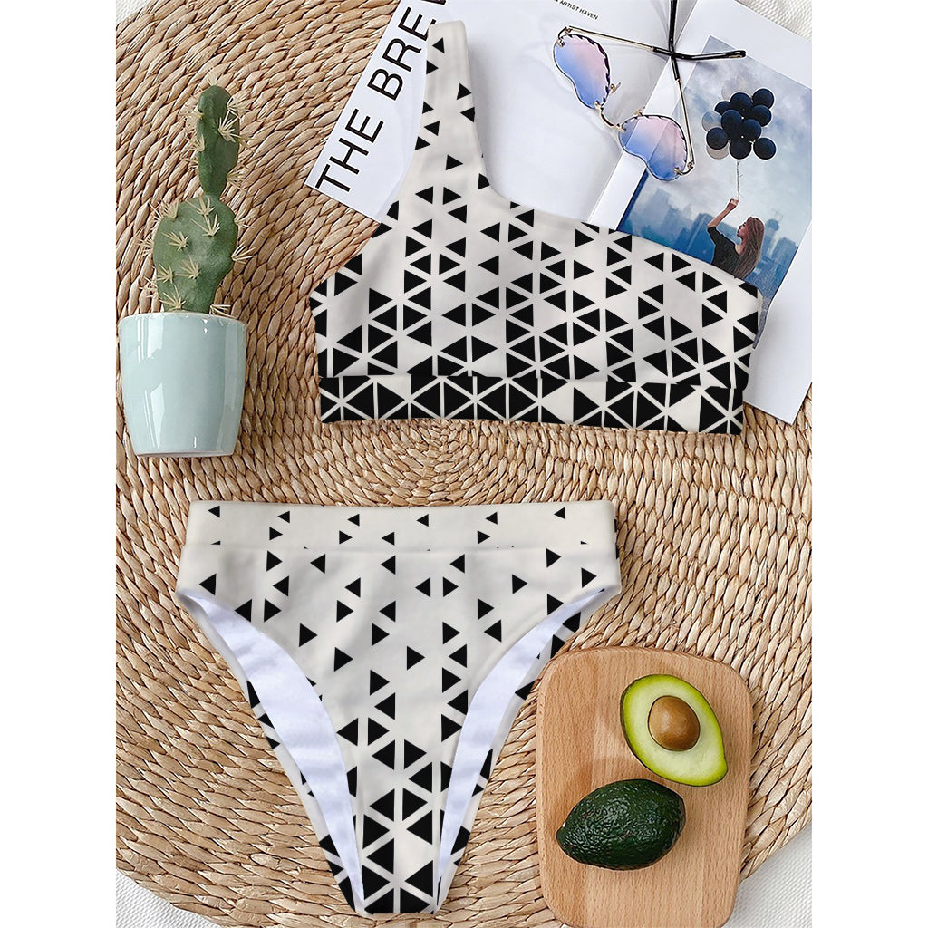 Black And White Geometric Pattern Print One Shoulder Bikini Top