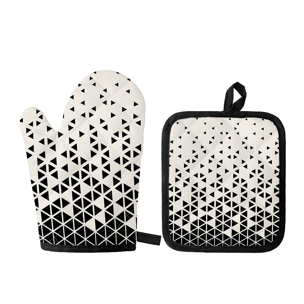 Black And White Geometric Pattern Print Oven Mitt And Pot Holder Set