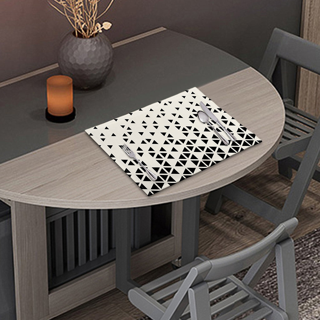 Black And White Geometric Pattern Print Placemat