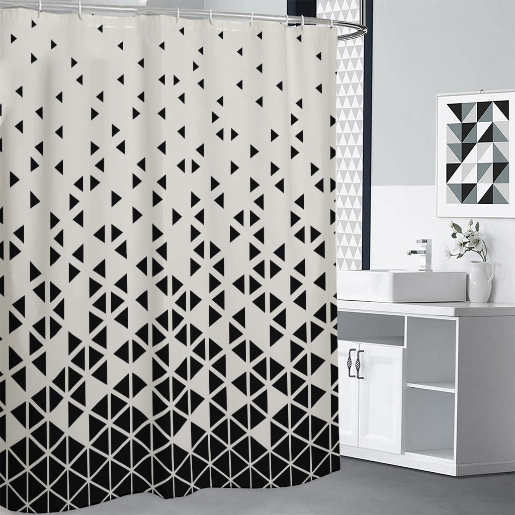 Black And White Geometric Pattern Print Shower Curtain