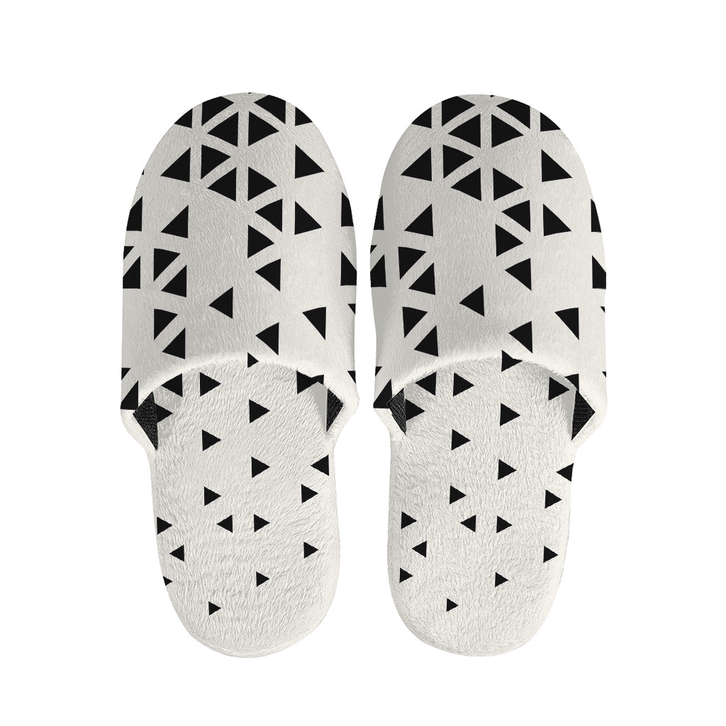 Black And White Geometric Pattern Print Slippers