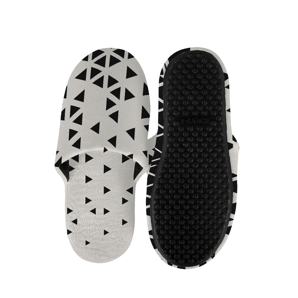 Black And White Geometric Pattern Print Slippers