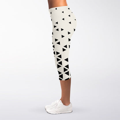 Black And White Geometric Pattern Print Women's Capri Leggings