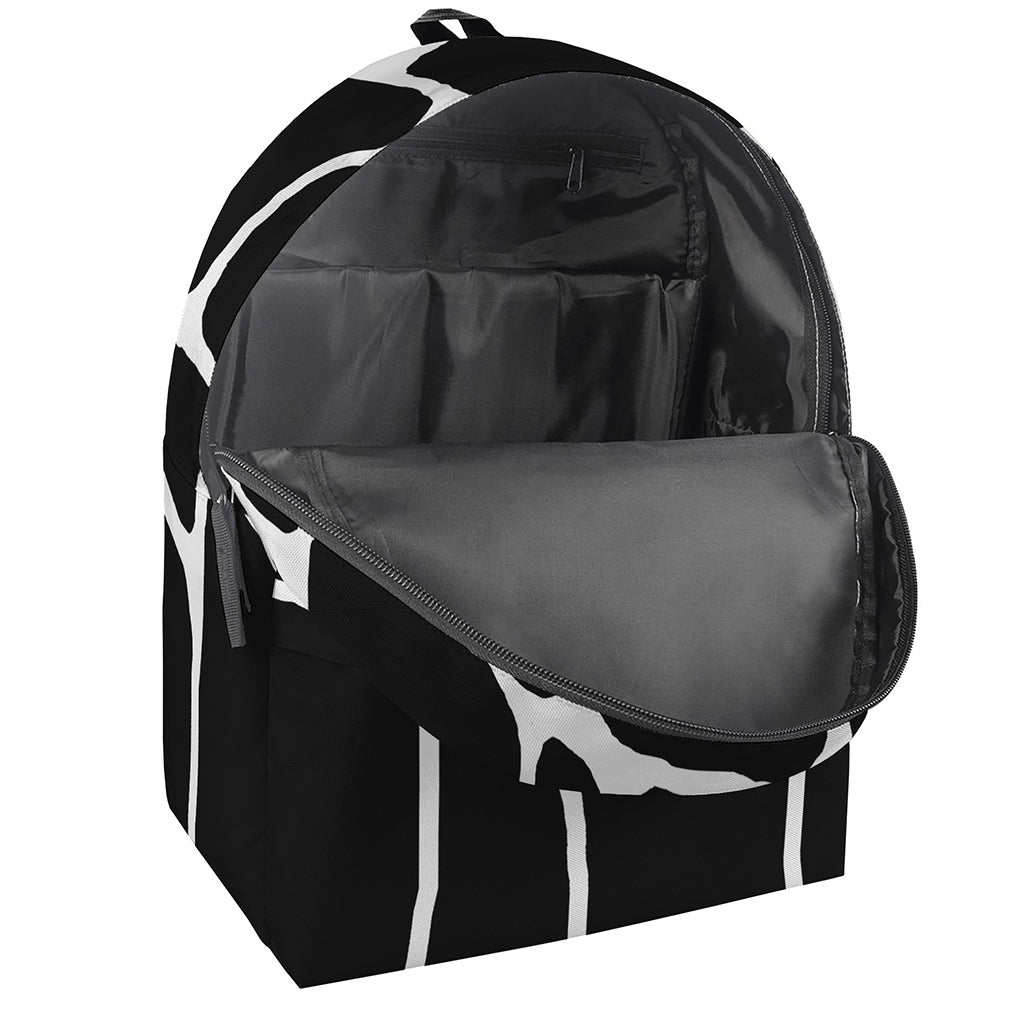 Black And White Giraffe Pattern Print Backpack