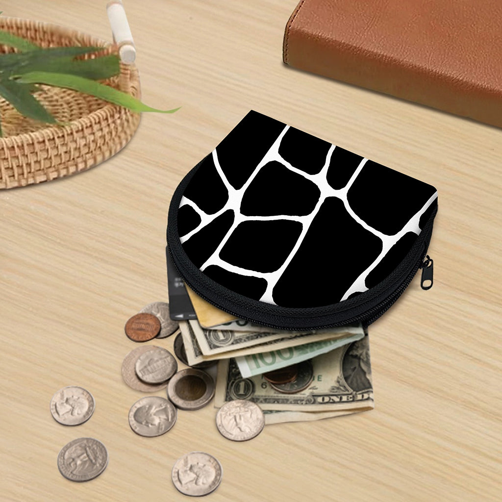 Black And White Giraffe Pattern Print Coin Purse
