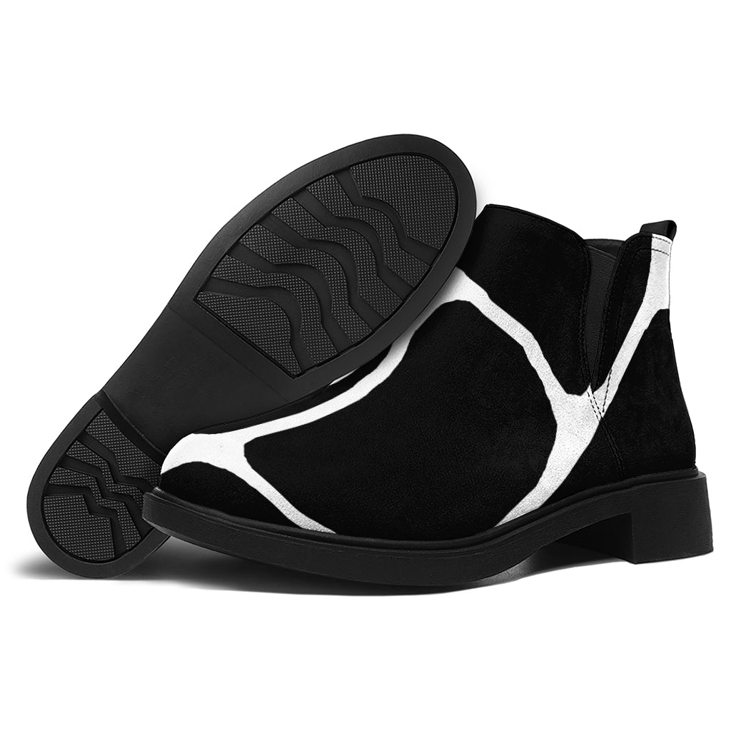 Black And White Giraffe Pattern Print Flat Ankle Boots