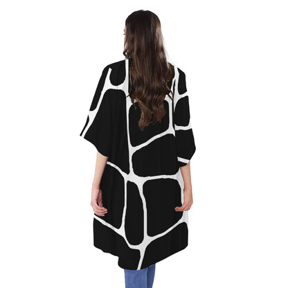 Black And White Giraffe Pattern Print Open Front Beach Cover Up