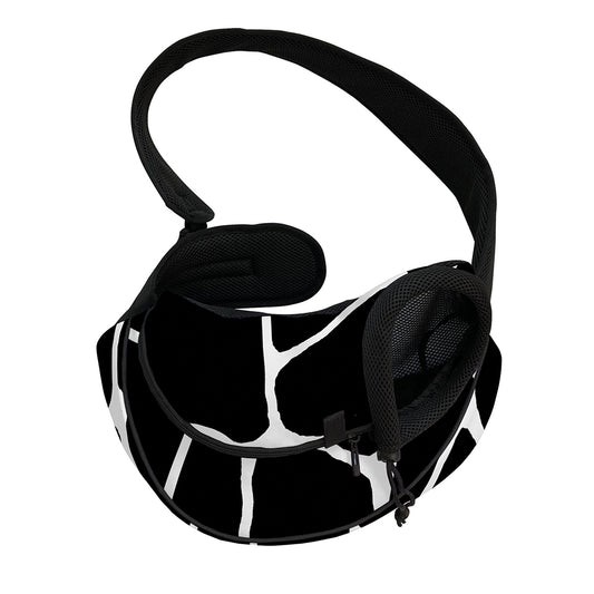 Black And White Giraffe Pattern Print Pet Sling Carrier