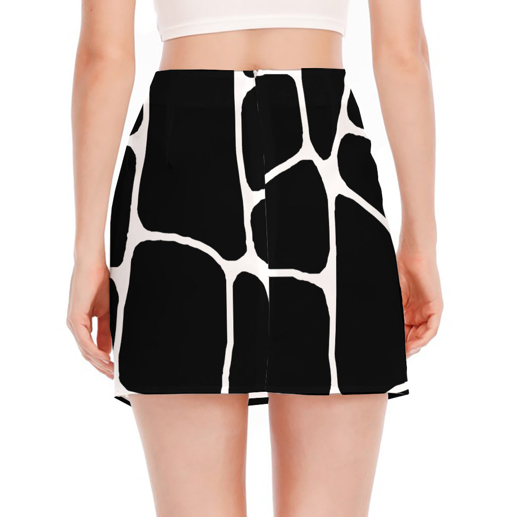 Black And White Giraffe Pattern Print Side Slit Mini Skirt