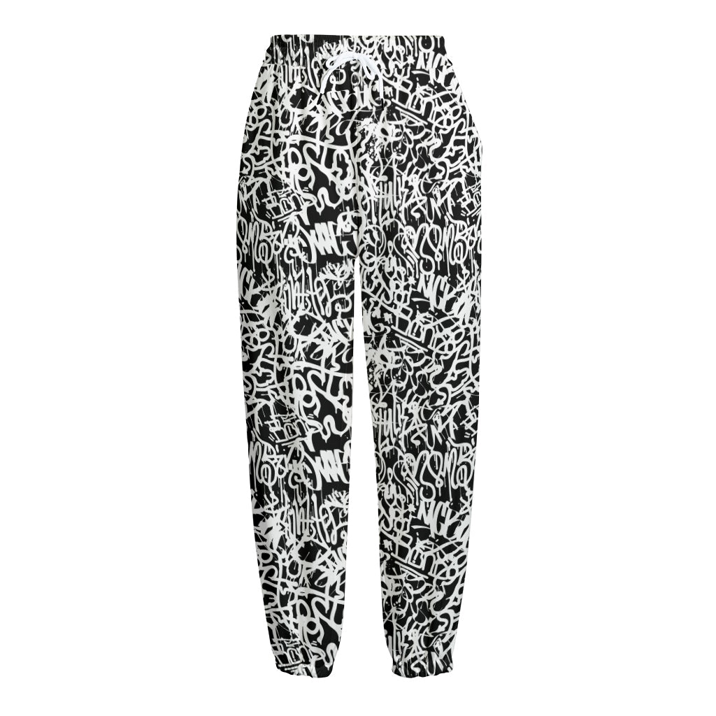 Black And White Graffiti Pattern Print Fleece Lined Knit Pants