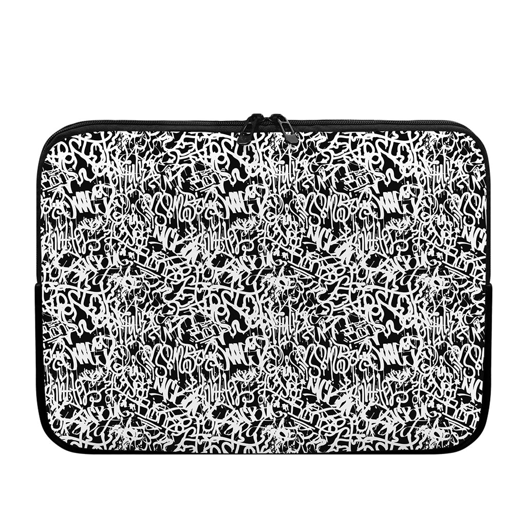 Black And White Graffiti Pattern Print Laptop Sleeve