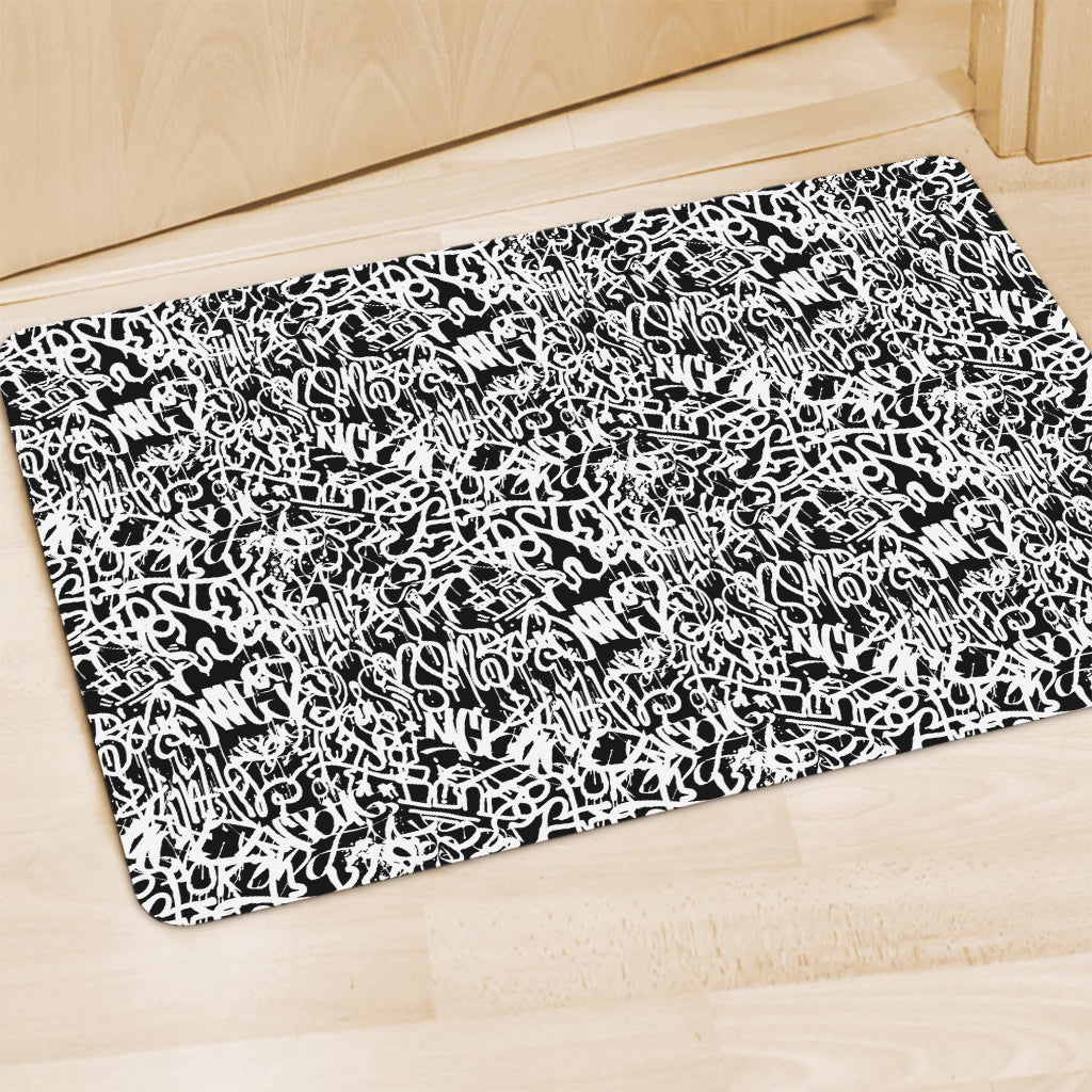 Black And White Graffiti Pattern Print Polyester Doormat