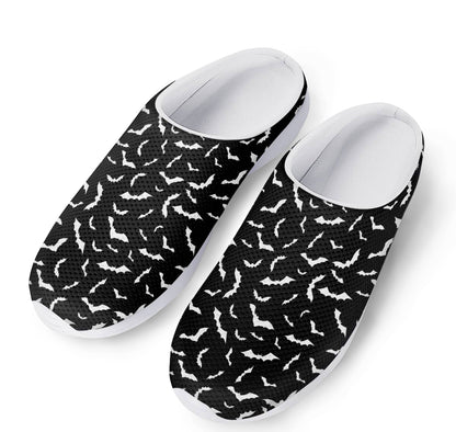 Black And White Halloween Bat Print Mesh Casual Shoes