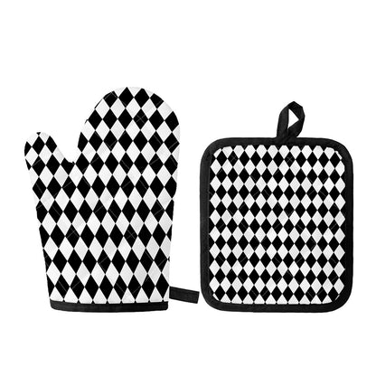 Black And White Harlequin Pattern Print Oven Mitt And Pot Holder Set