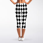 Black And White Harlequin Pattern Print Women's Capri Leggings