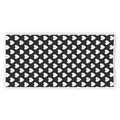 Black And White Heart Pattern Print Beach Towel