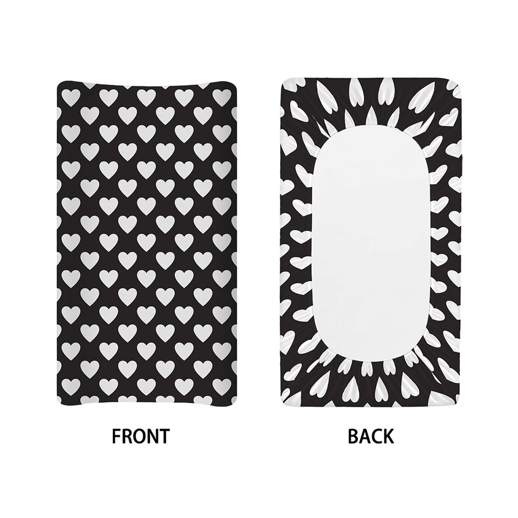 Black And White Heart Pattern Print Changing Pad Cover
