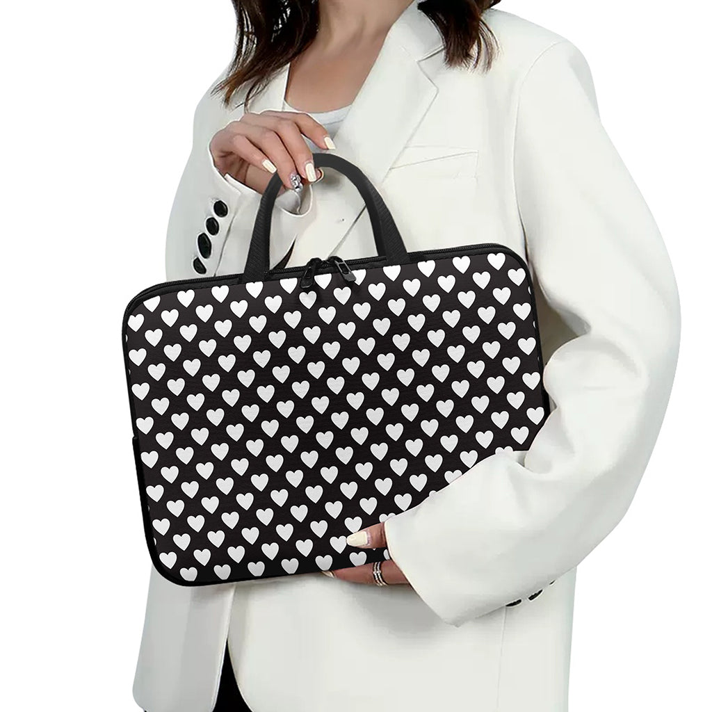 Black And White Heart Pattern Print Laptop Sleeve With Handle