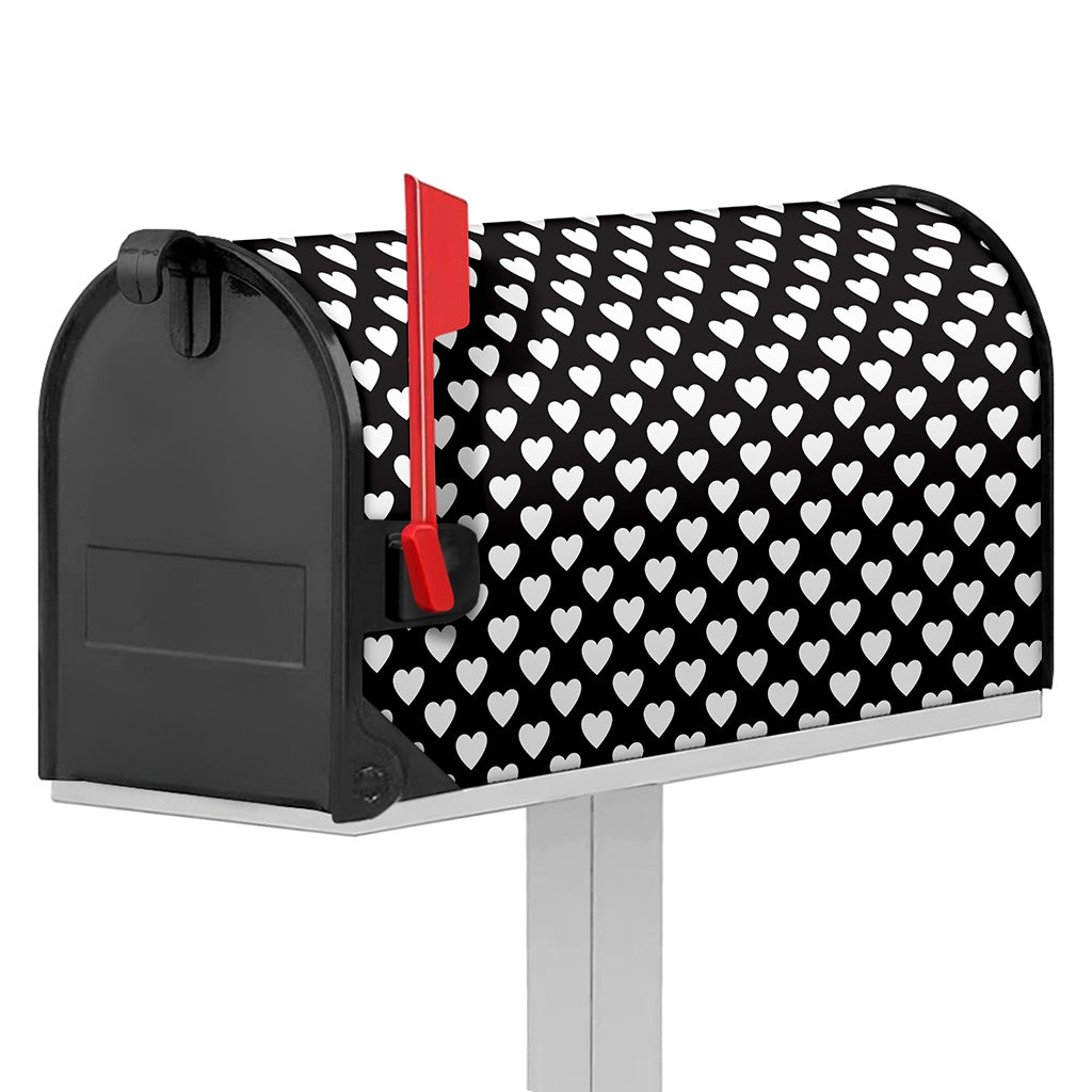 Black And White Heart Pattern Print Mailbox Cover