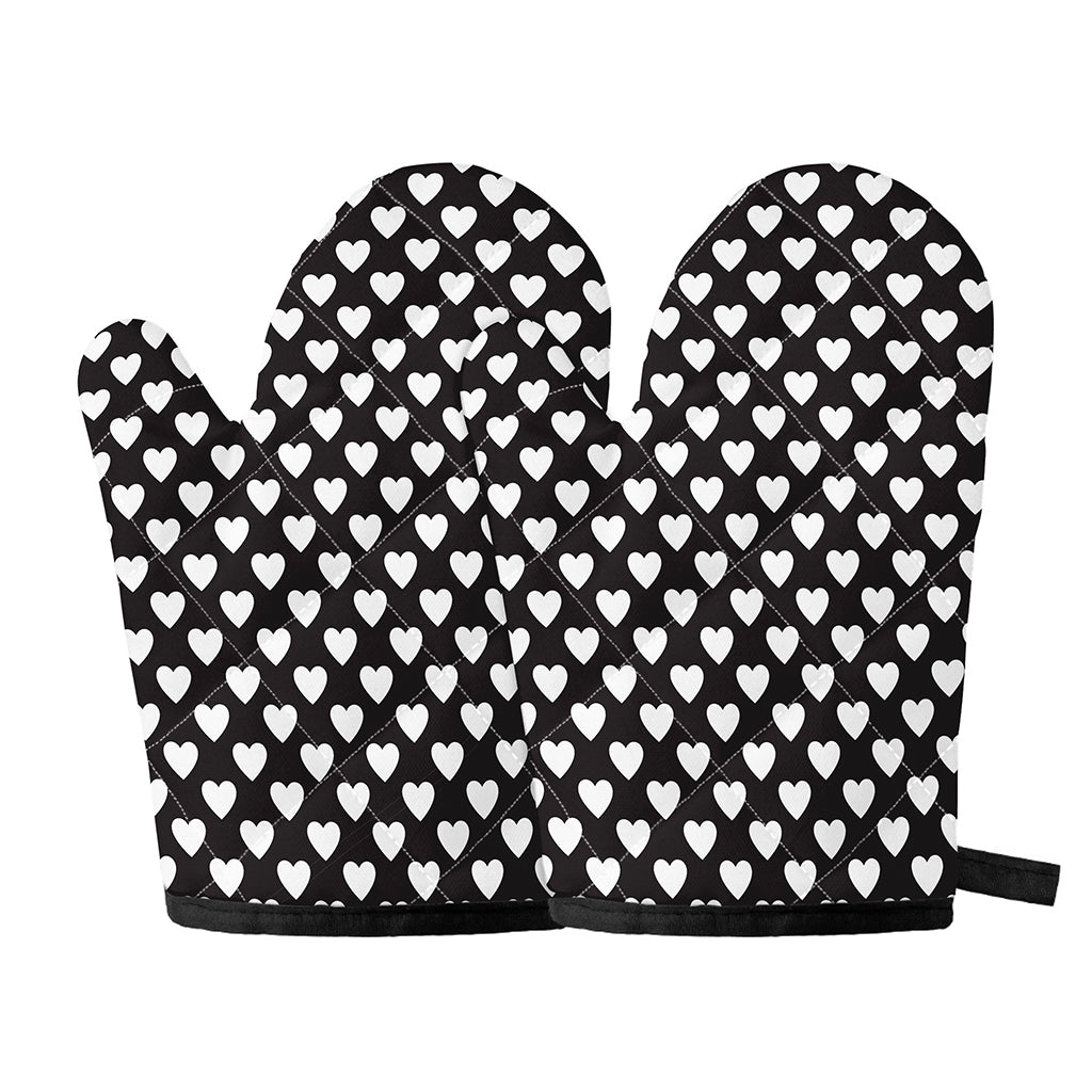 Black And White Heart Pattern Print Oven Mitts