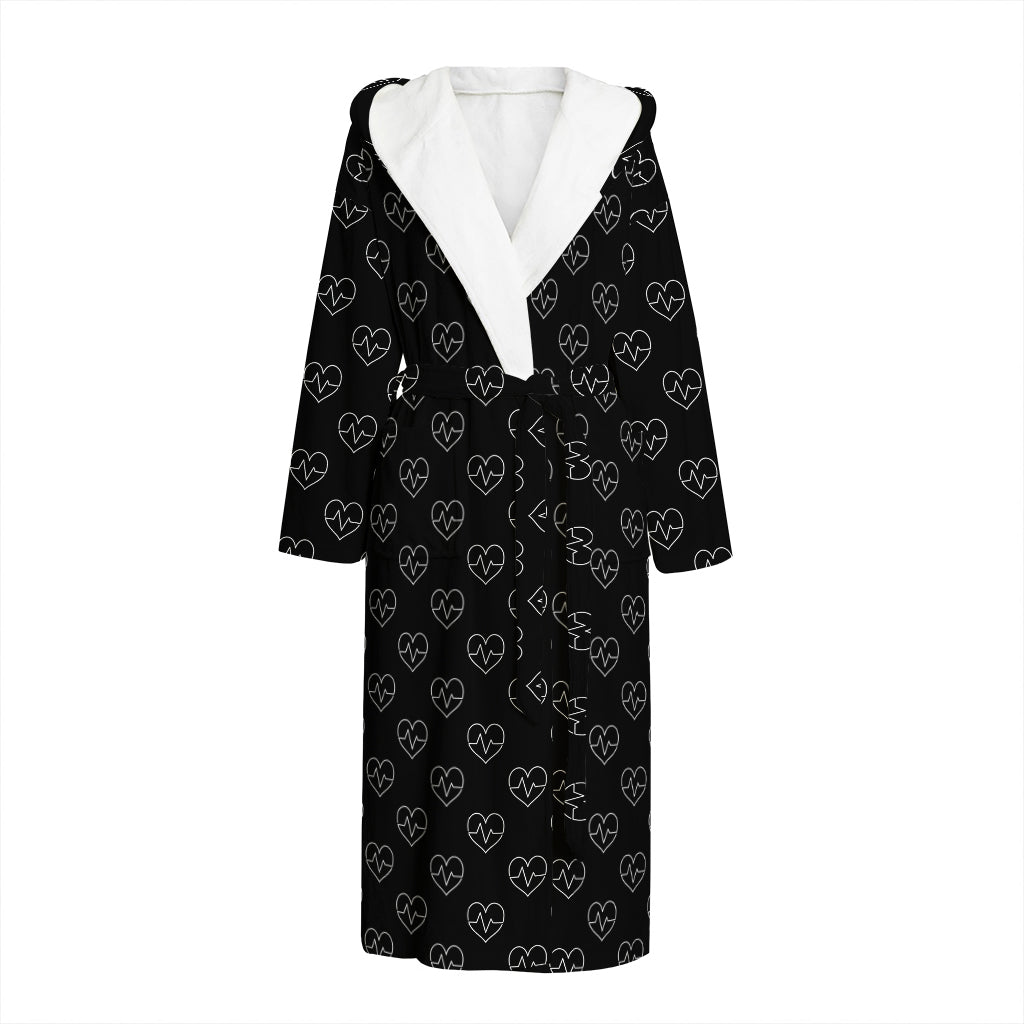Black And White Heartbeat Pattern Print Hooded Bathrobe
