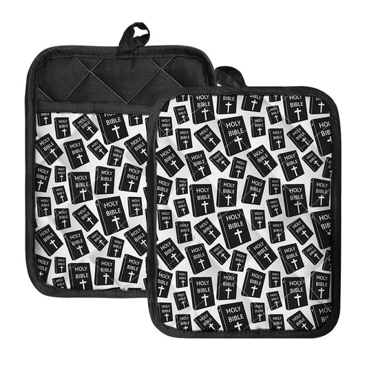 Black And White Holy Bible Pattern Print Pot Holders With Pocket