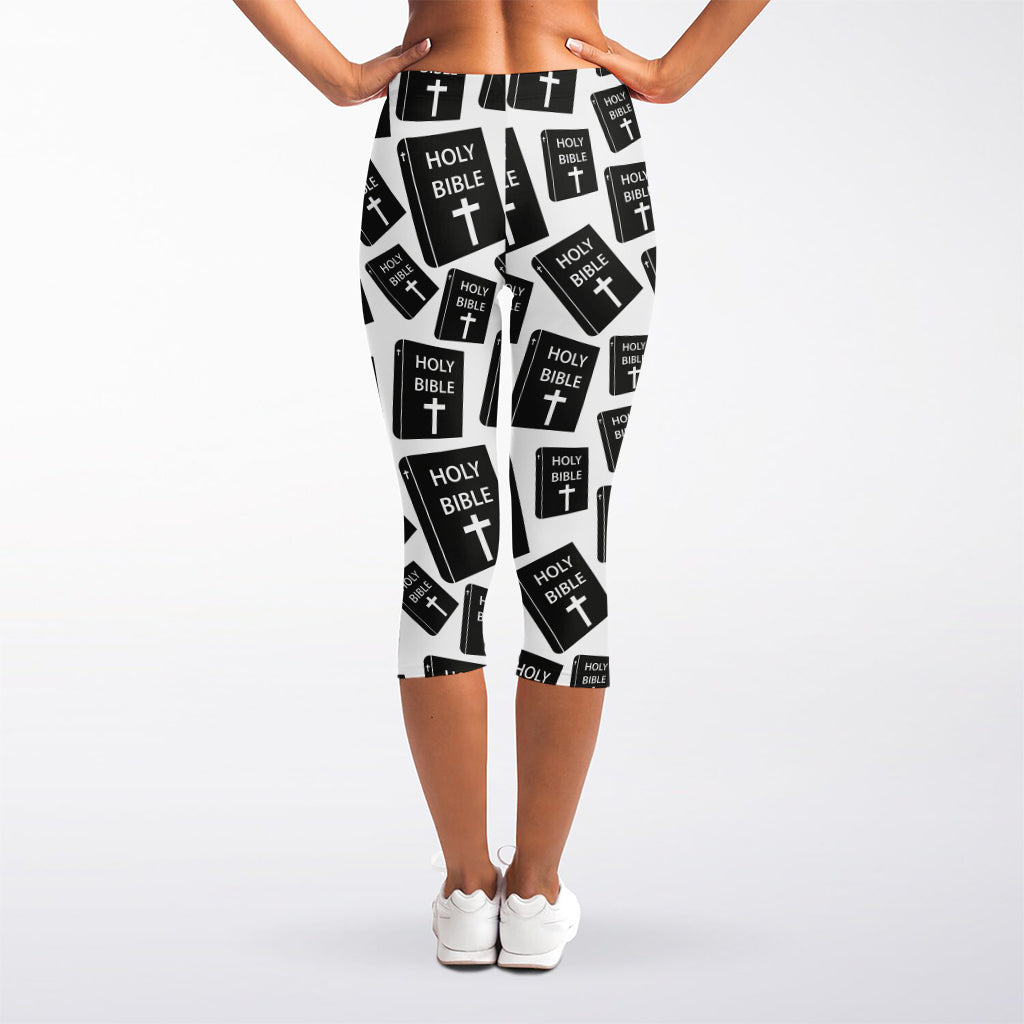 Black And White Holy Bible Pattern Print Women's Capri Leggings